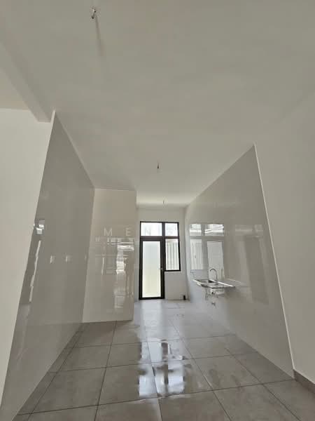 2-storey Terraced House for Sale in Tebrau (Johor) - Meng . - Kitchen - PropertyGuru.com.my