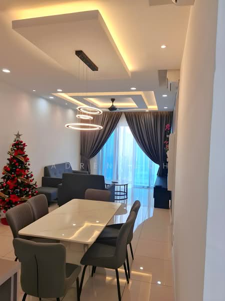 Queens Residences Q1 @ Queens Waterfront untuk Untuk Disewa - RM 4,400 /bulan, Apr 2026 - Living Room - PropertyGuru.com.my