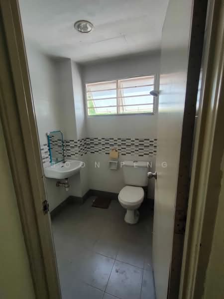 3-storey Terraced House for Sale in Bukit Jalil (Kuala Lumpur) - Boon Peng - Bathroom - PropertyGuru.com.my
