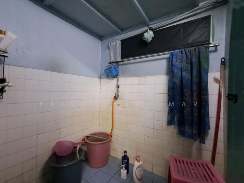 Taman Greenwood untuk Untuk Dijual - RM 450,000, Apr 2026 - Bathroom - PropertyGuru.com.my