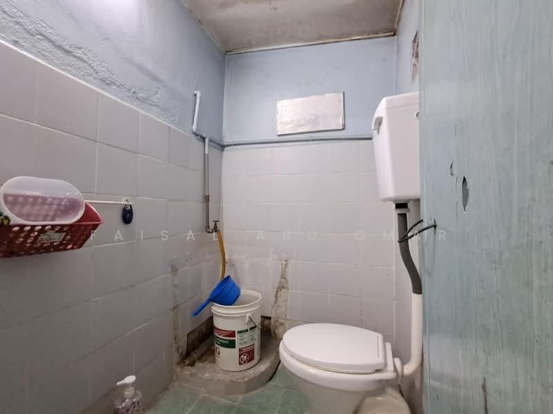 Taman Greenwood untuk Untuk Dijual - RM 450,000, Apr 2026 - Bathroom - PropertyGuru.com.my