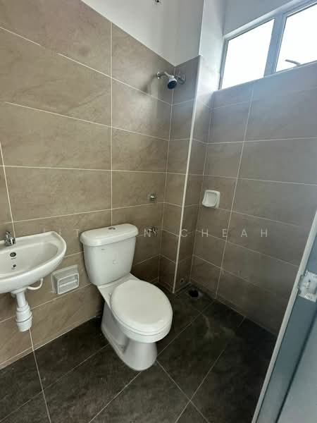Terraced House for Sale in Bandar Dato Onn (Tebrau) - Jit Sin Cheah - Bathroom - PropertyGuru.com.my
