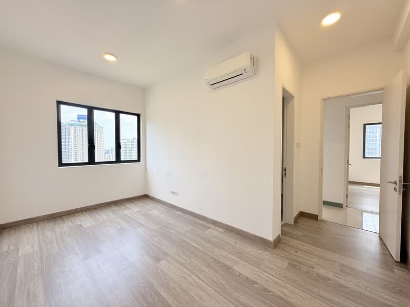 Service Residence for Sale at South View - Bob Wong - Master Bedroom - PropertyGuru.com.my