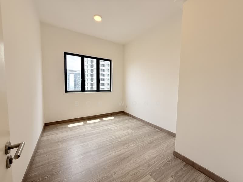 Service Residence for Sale at South View - Bob Wong - Bedroom 3 - PropertyGuru.com.my