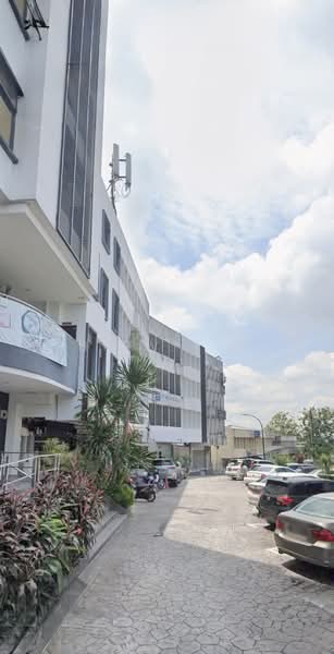 Shop for Sale in Taman Kebun Teh (Johor Bahru) - Hiew Y.F - Exterior - PropertyGuru.com.my