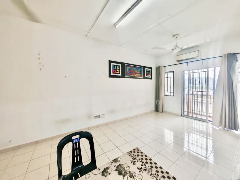 Pangsapuri Danaumas untuk Untuk Dijual - RM 295,000, Apr 2026 - PropertyGuru.com.my