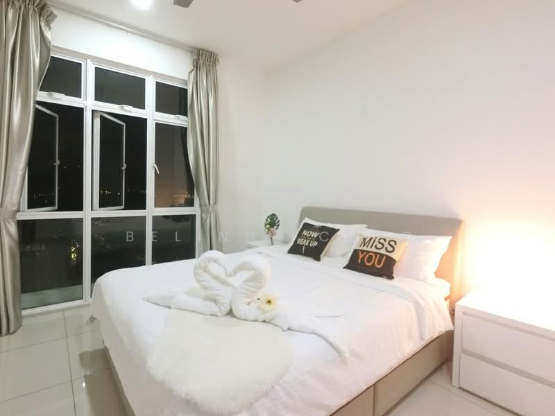 Service Residence for Sale at Skysuites @ Meldrum Hills - Belinda Choo - Bedroom - PropertyGuru.com.my