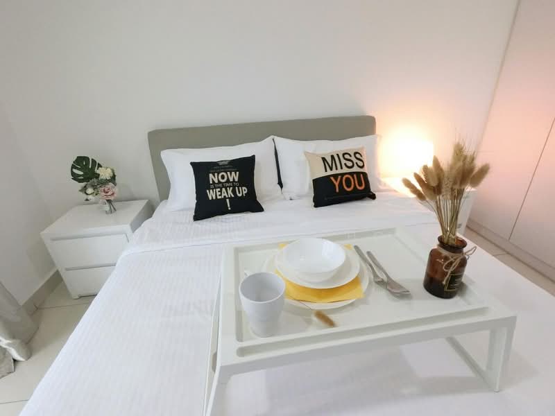 Service Residence for Sale at Skysuites @ Meldrum Hills - Belinda Choo - Bedroom - PropertyGuru.com.my