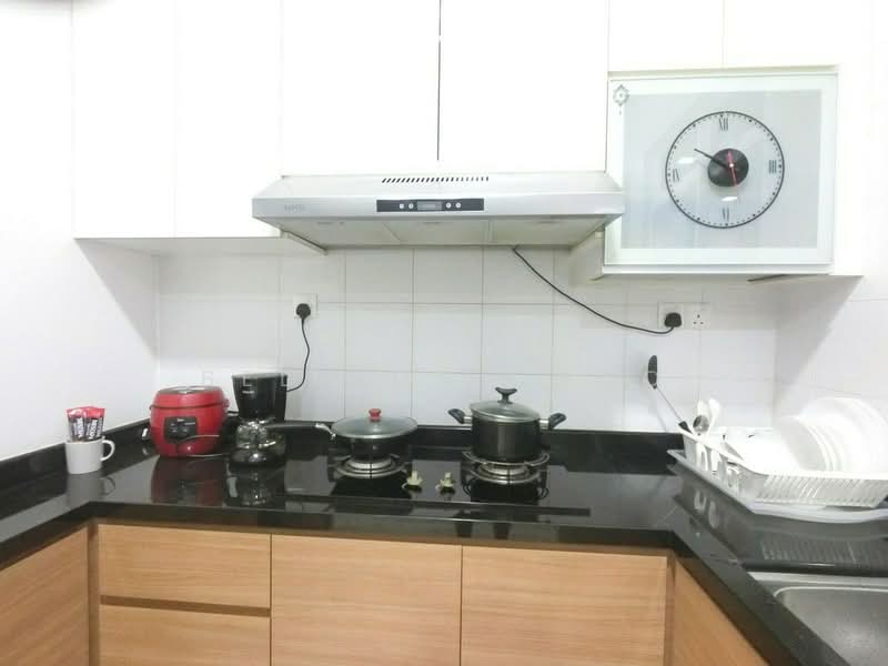 Service Residence for Sale at Skysuites @ Meldrum Hills - Belinda Choo - Kitchen - PropertyGuru.com.my