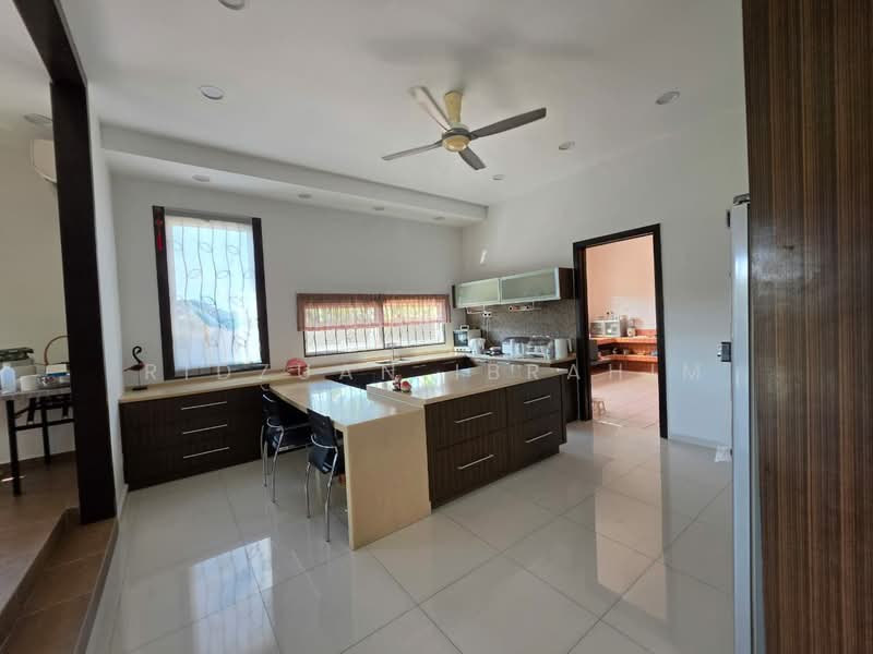 Bungalow for Sale in Kajang (Selangor) - Ridzuan Ibrahim - PropertyGuru.com.my