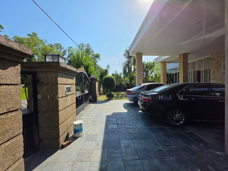 Bungalow for Sale in Kajang (Selangor) - Ridzuan Ibrahim - PropertyGuru.com.my