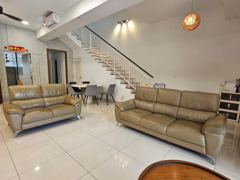 3-storey Terraced House for Sale in Tropicana Cheras (Cheras) - KK Sah - Living Room - PropertyGuru.com.my