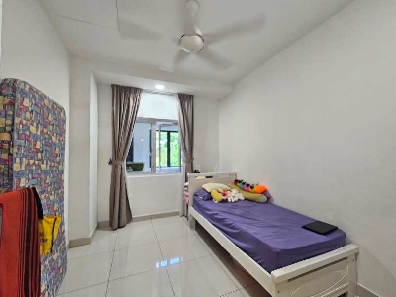 3-storey Terraced House for Sale in Tropicana Cheras (Cheras) - KK Sah - Bedroom - PropertyGuru.com.my