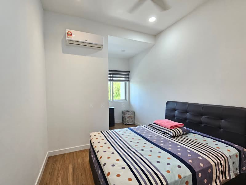 3-storey Terraced House for Sale in Tropicana Cheras (Cheras) - KK Sah - Bedroom - PropertyGuru.com.my