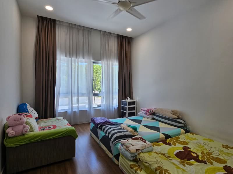 3-storey Terraced House for Sale in Tropicana Cheras (Cheras) - KK Sah - Bedroom - PropertyGuru.com.my