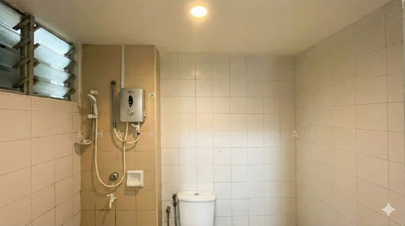 Condominium for Sale at Cyberia Smart Homes - Khairul Zainal - Bathroom - PropertyGuru.com.my
