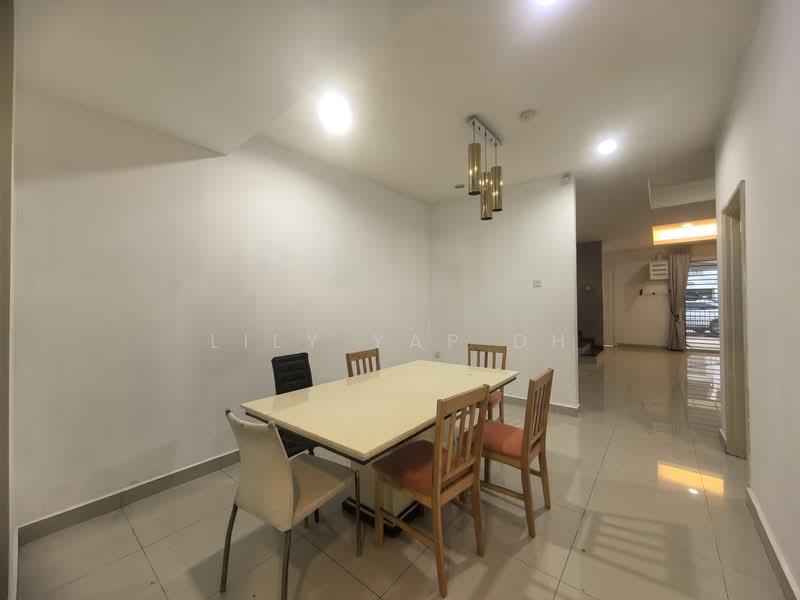 Kota Kemuning untuk Untuk Dijual - RM 738,000, Apr 2026 - Dining Room - PropertyGuru.com.my