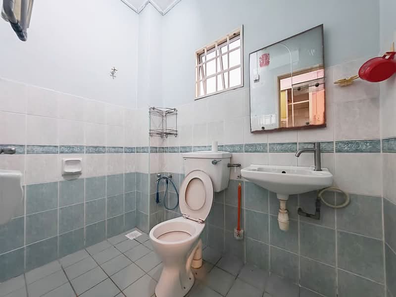2-storey Terraced House for Sale in Taman Putra Prima (Puchong) - Chow Kok Toong - Bathroom - PropertyGuru.com.my