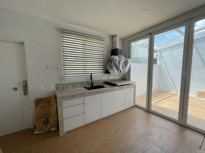Terraced House for Sale in Shah Alam (Selangor) - Steven Cheong - Kitchen - PropertyGuru.com.my