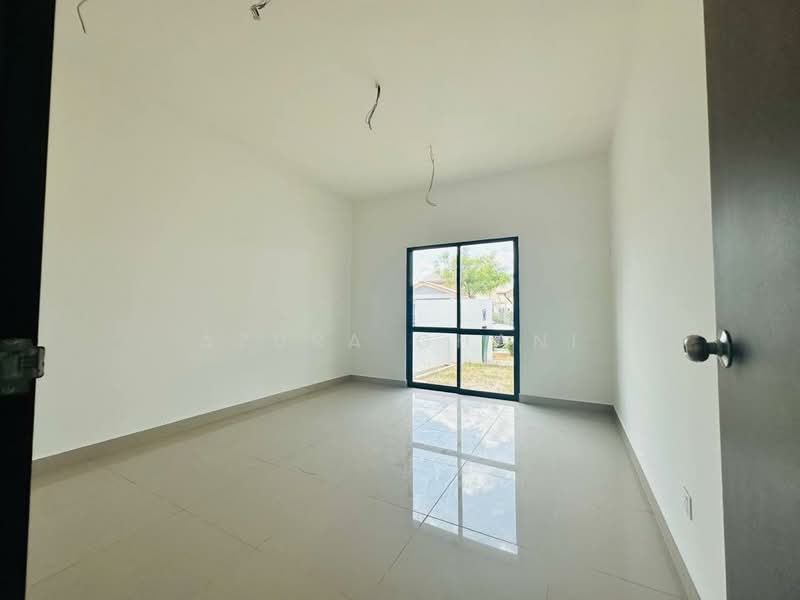 For Sale - SEMI D NUSA CINTA SETIA FONTAINES