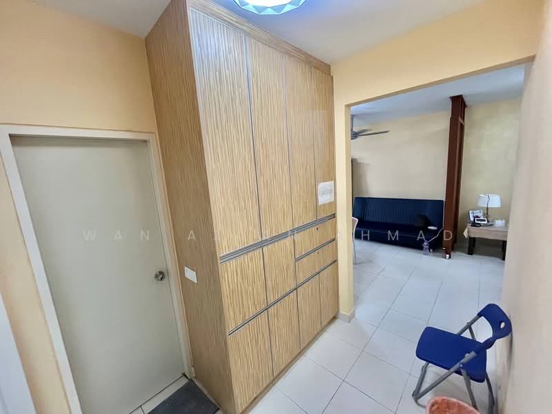 Apartment for Sale at De Bayu - Wan Azlan Ahmad - PropertyGuru.com.my