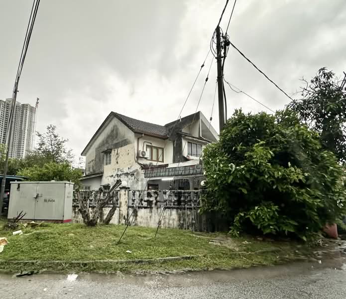 Rumah Teres 2 Tingkat untuk Dijual di Taman Medan (Petaling Jaya) - Joey Wong - Exterior - PropertyGuru.com.my