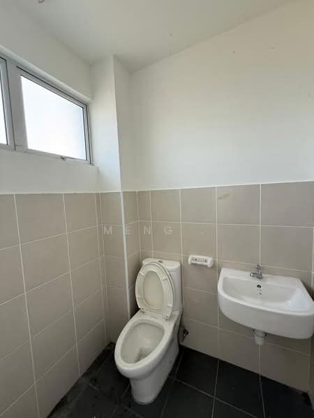 Kota Masai Kotas Masais untuk Untuk Dijual - RM 430,000, Apr 2026 - Bathroom - PropertyGuru.com.my