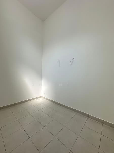 Terraced House for Sale in Bandar Putra (Kulai) - Shishi . - Interior - PropertyGuru.com.my