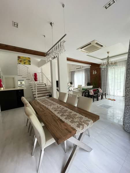 Semi-Detached House for Sale in Riverview Kemensah (Melawati) - CK Ng - Dining Room - PropertyGuru.com.my