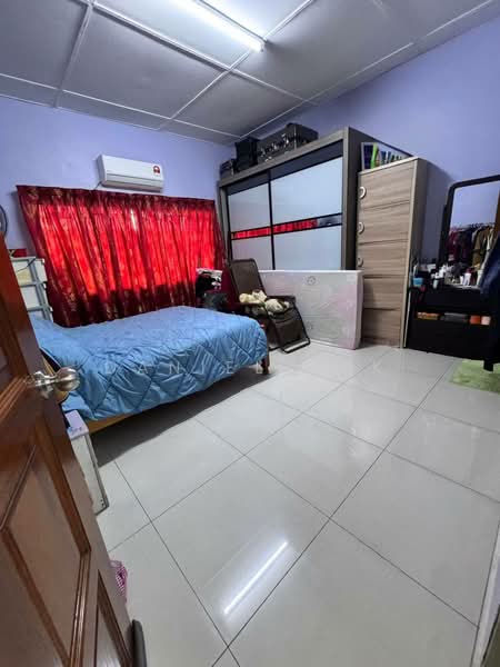 1-storey Terraced House for Sale in Taman Sentosa (Klang) - Daniel Kok - Bedroom - PropertyGuru.com.my