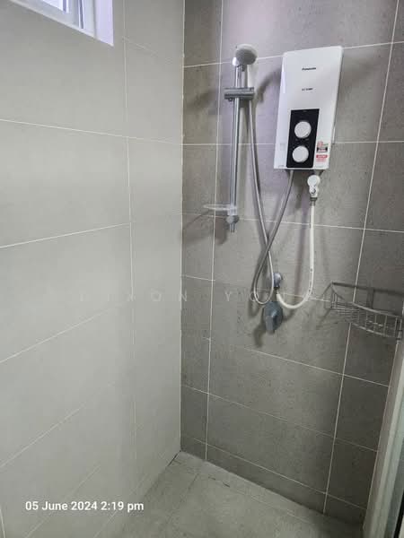 Condominium for Rent at Tropicana Bay Residences - Dixon Yong - Bathroom - PropertyGuru.com.my