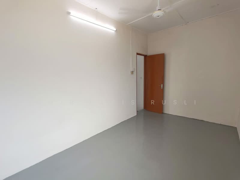 2-storey Terraced House for Sale in Taman Bukit Jaya (Ulu Tiram) - Amir Faris Rusli - PropertyGuru.com.my