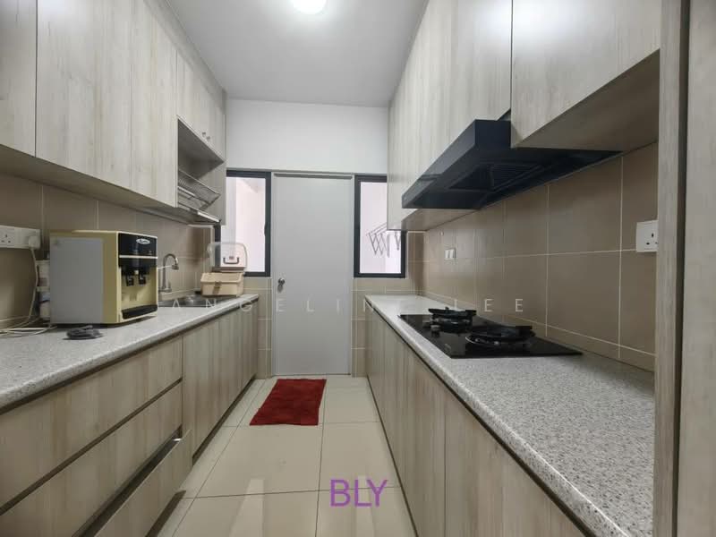 Servis Apartment untuk Disewa di Cavara @ Uptown Residences 2 - Angeline lee - Kitchen - PropertyGuru.com.my