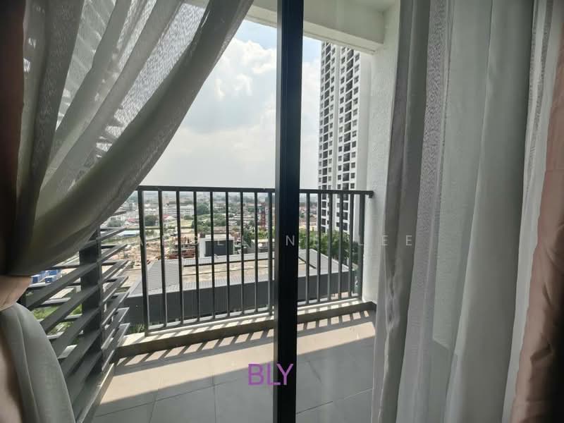 Servis Apartment untuk Disewa di Cavara @ Uptown Residences 2 - Angeline lee - Balcony - PropertyGuru.com.my