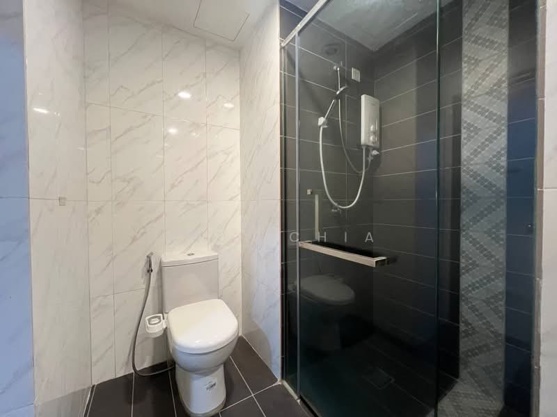 Servis Apartment untuk Disewa di SOHO @ Empire City - Abby Chia - Bathroom - PropertyGuru.com.my