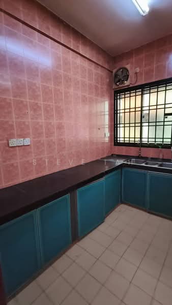 2-storey Terraced House for Sale in Taman Setia Indah (Tebrau) - Steve Tah - Kitchen - PropertyGuru.com.my