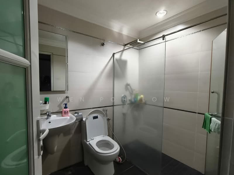 Taman Suria Jaya untuk Untuk Dijual - RM 690,000, Apr 2026 - Bathroom - PropertyGuru.com.my