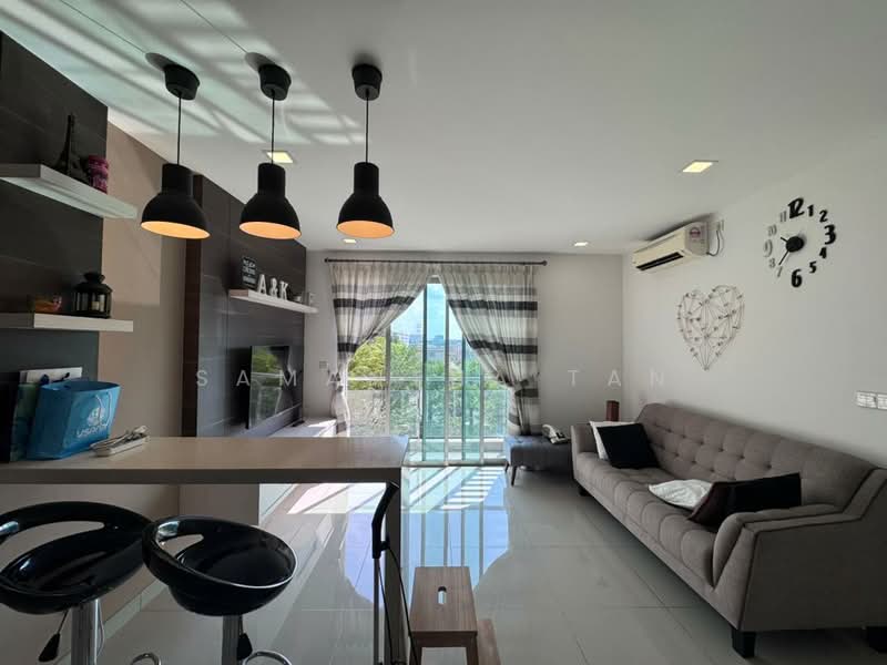 Austin Suites (Permata Austin) untuk Untuk Disewa - RM 2,200 /bulan, Apr 2026 - Living Room - PropertyGuru.com.my