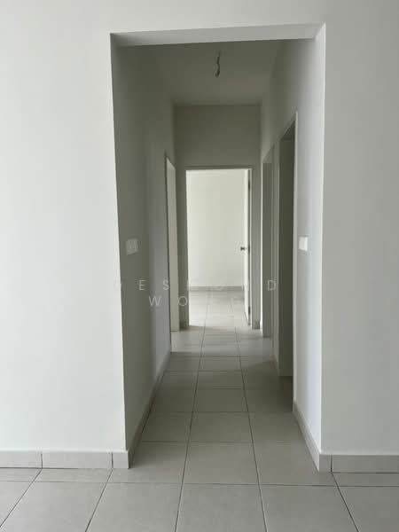 Apartment for Rent at Residensi Max - Desmond Wong - Corridor - PropertyGuru.com.my