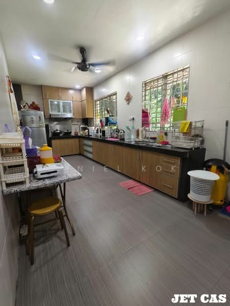 Semi-Detached House for Sale in Kampung Batu Belah (Klang) - Daniel Kok - Kitchen - PropertyGuru.com.my