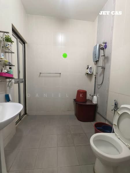 Semi-Detached House for Sale in Kampung Batu Belah (Klang) - Daniel Kok - Bathroom - PropertyGuru.com.my