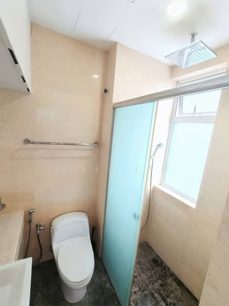 Service Residence for Sale at TriTower Residence @ Johor Bahru Sentral - Bella Tan - Bathroom - PropertyGuru.com.my