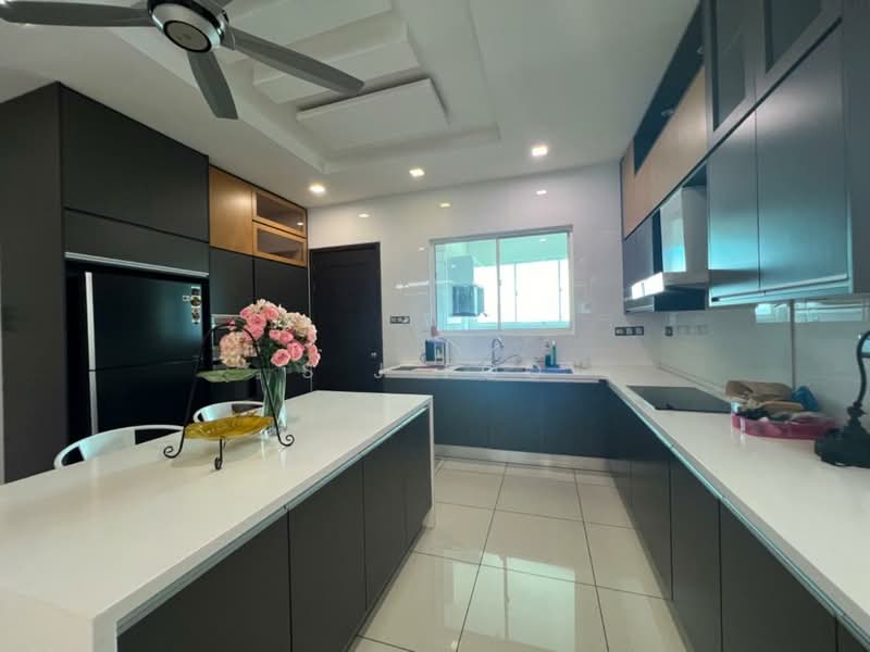 Residence 21 untuk Untuk Dijual - RM 2,600,000, Mac 2026 - Kitchen - PropertyGuru.com.my