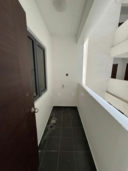 Service Residence for Sale at V@SUMMERPLACE - Jaden Chai - Balcony - PropertyGuru.com.my