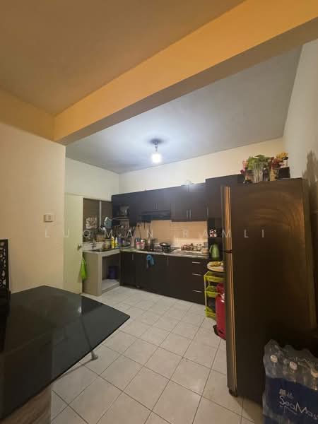 Condominium for Sale at Platinum Hill PV 5 - Luqman Ramli - Kitchen - PropertyGuru.com.my