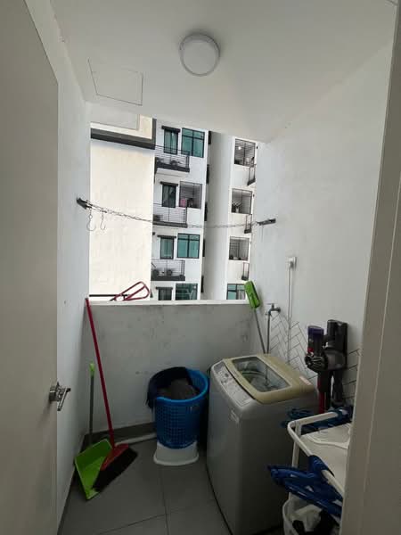 Service Residence for Sale at D'sands Residence - Jo Yong - Balcony - PropertyGuru.com.my