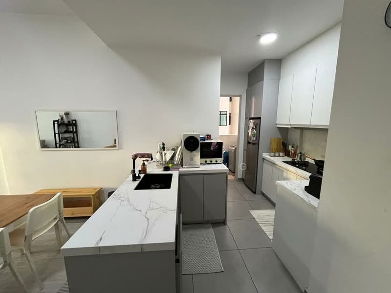 Service Residence for Sale at D'sands Residence - Jo Yong - Kitchen - PropertyGuru.com.my