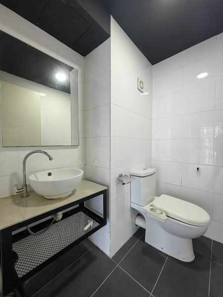 Service Residence for Rent at SOHO @ Empire City - AVAN AU - Bathroom - PropertyGuru.com.my