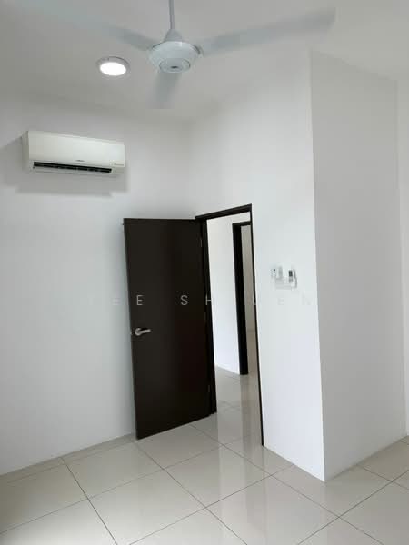 Service Residence for Rent at 8Scape Residence @ Sutera - Yee Shiuen - Interior - PropertyGuru.com.my