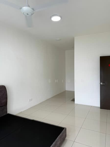 Service Residence for Rent at 8Scape Residence @ Sutera - Yee Shiuen - Bedroom - PropertyGuru.com.my